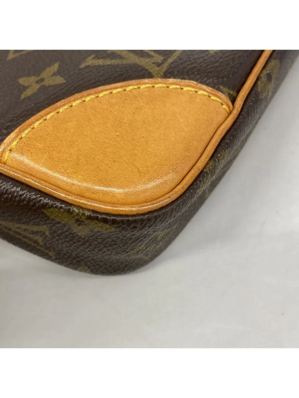 Louis Vuitton Clutch Monogram Marly Dragonne GM Brown